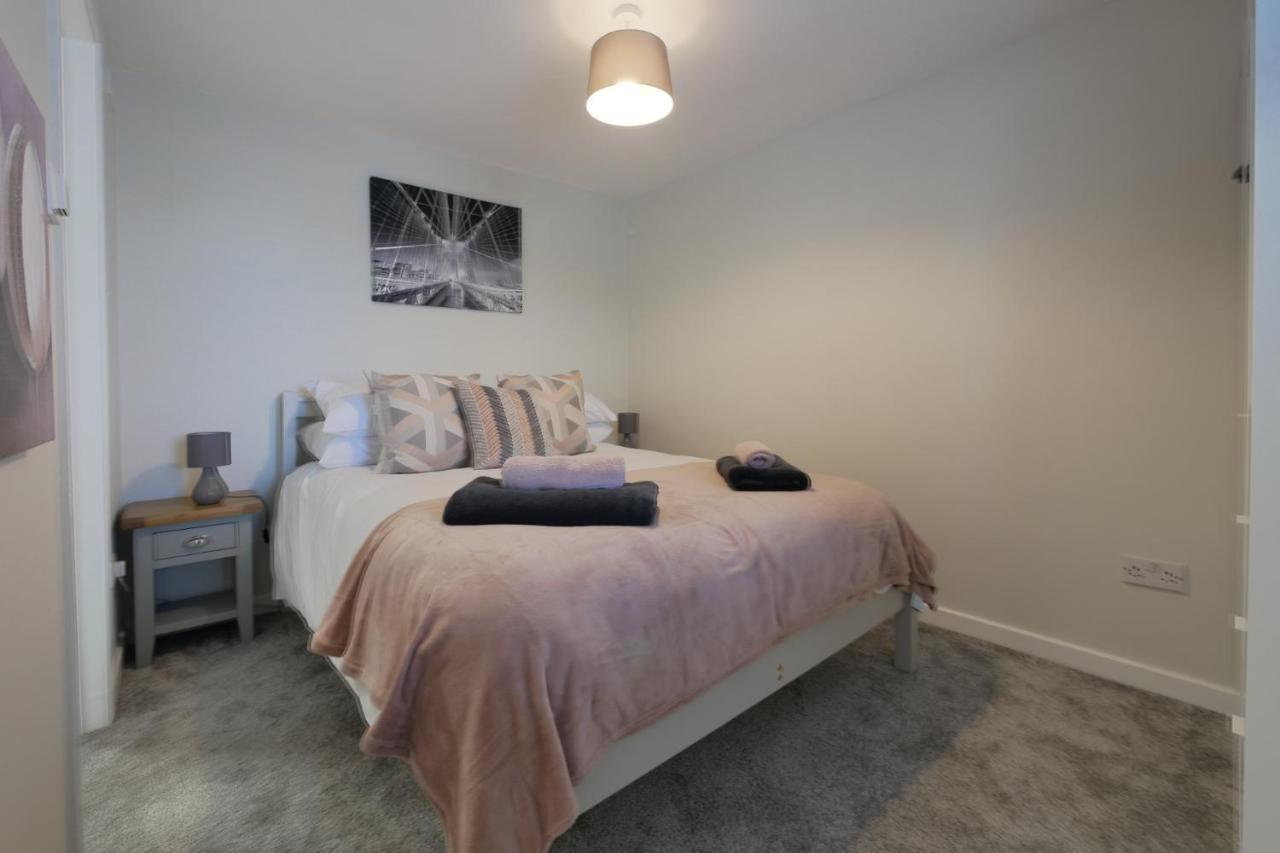 شقة Crewe Short Lets 8 Victoria Court, كرو المظهر الخارجي الصورة
